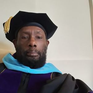 Meet your Posher, Dr-rae